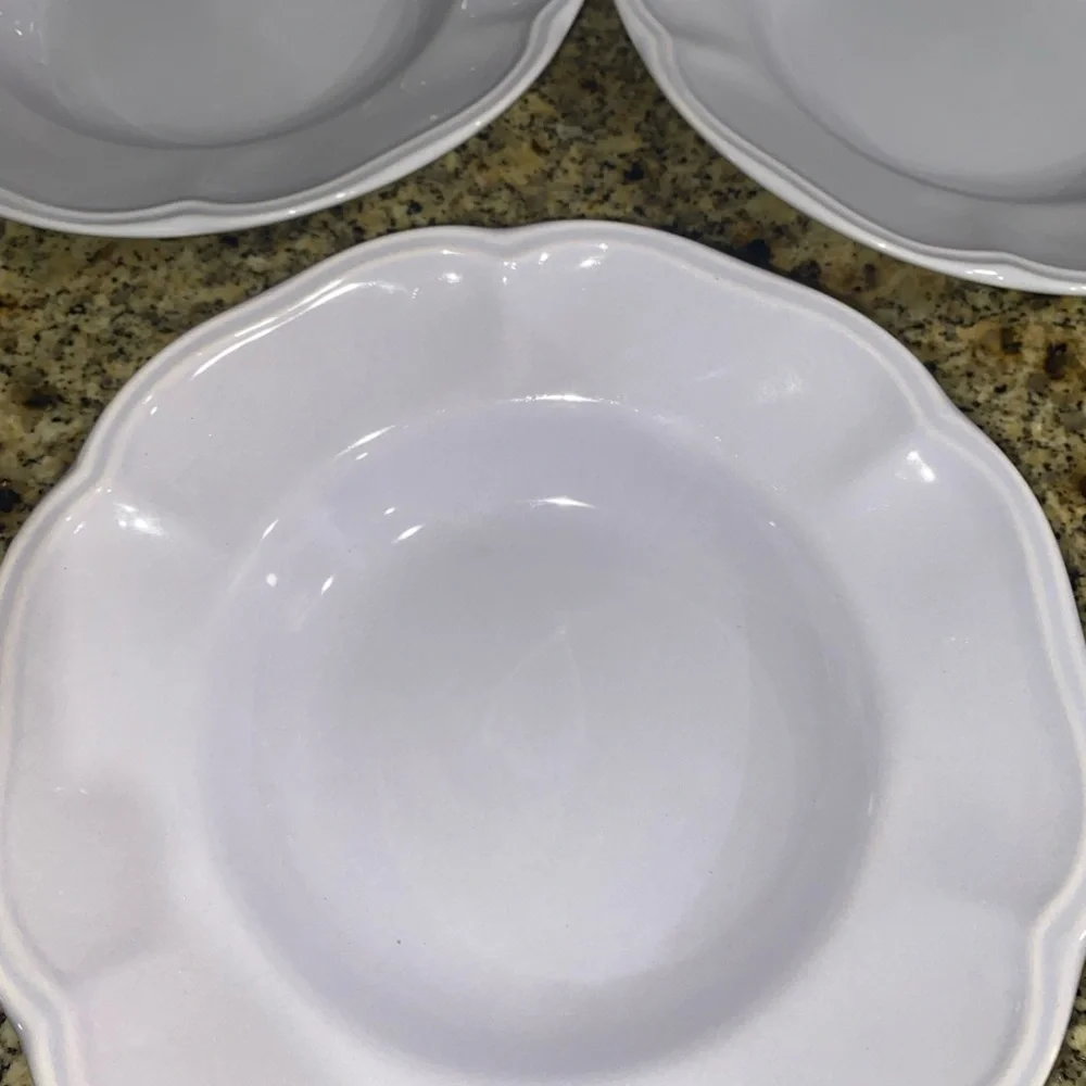 4 The Cellar Portugal Pale Lavender Embossed Scalloped Rim 9”W Dinner Bowls